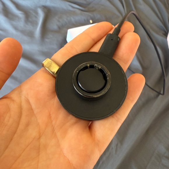 Oura Black Smart Ring Gen 3 size 8 - Picture 1 of 6